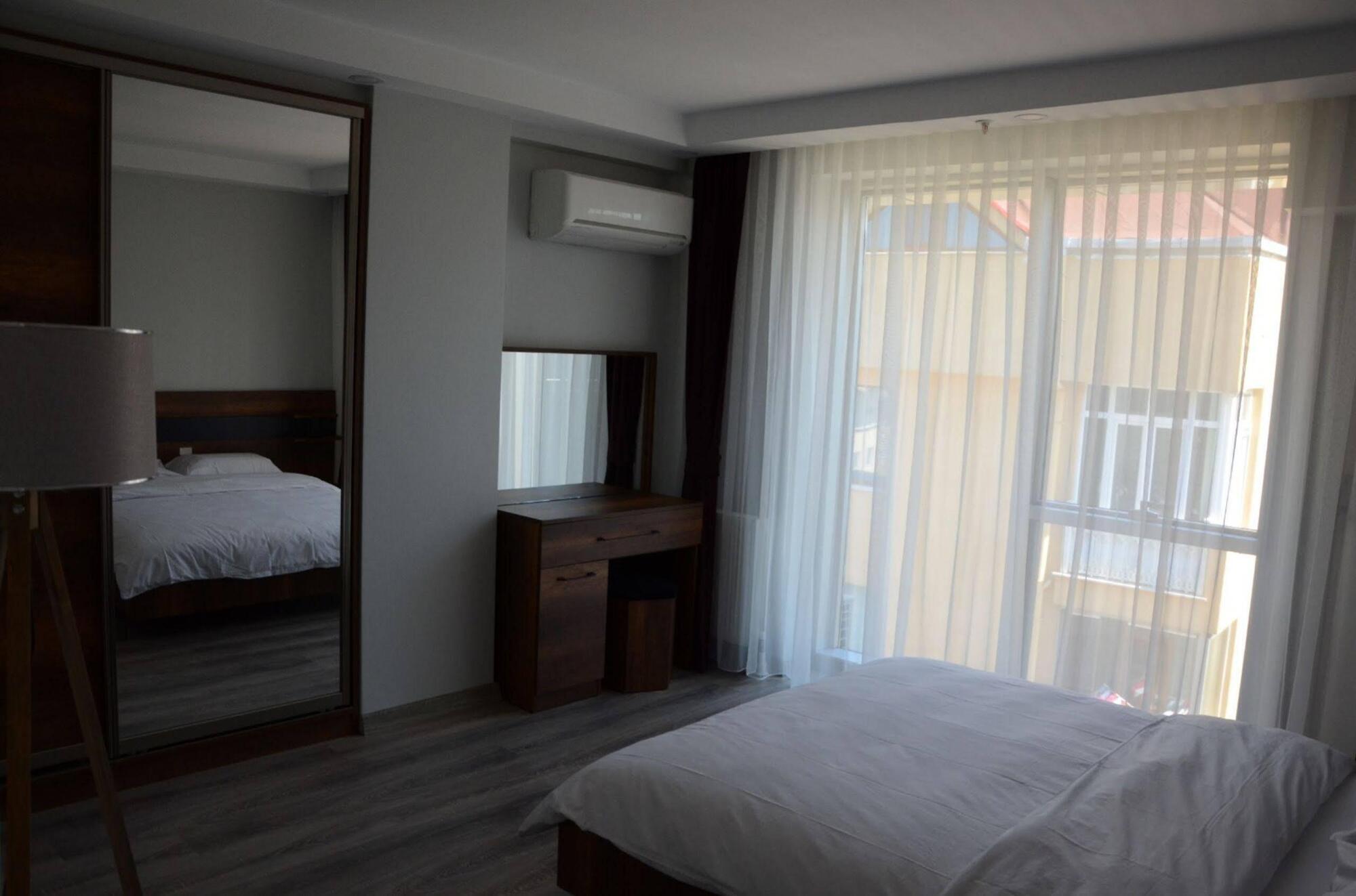 On4 Rooms & Suites Istanbul Luaran gambar